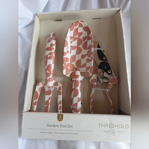 Threshold Pink and White Garden Tool Set